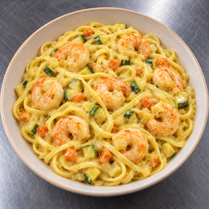 Linguine aux scampis, légumes, curry & crème